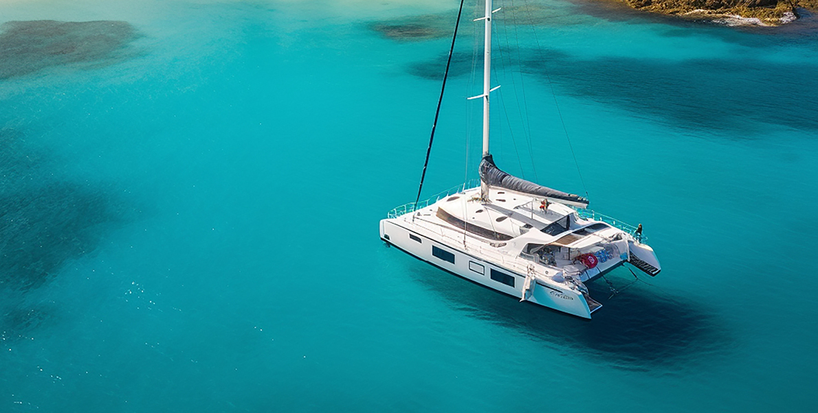 Málaga - Catamarán con baño y barbacoa. Málaga